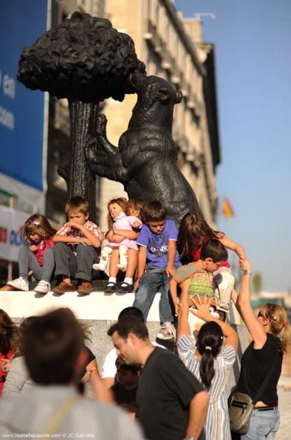 Puerta del Sol Spain. Oso Y Madroño  0454